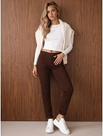 Jeansy damskie mom fit z wysokim stanem brązowe FashionStreet UY3266 Jeansy damskie mom fit z wysokim stanem brązowe FashionStreet UY3266