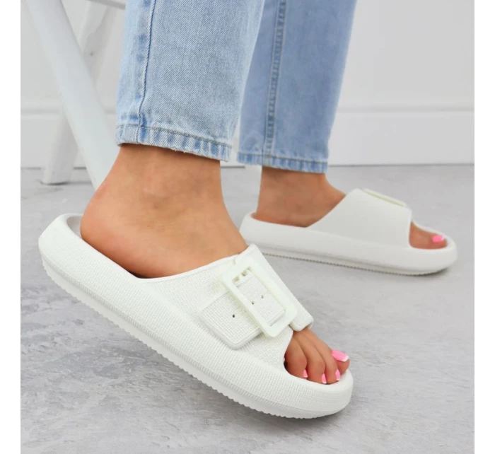 Big Star RR274A584 W INT2147C flip-flops