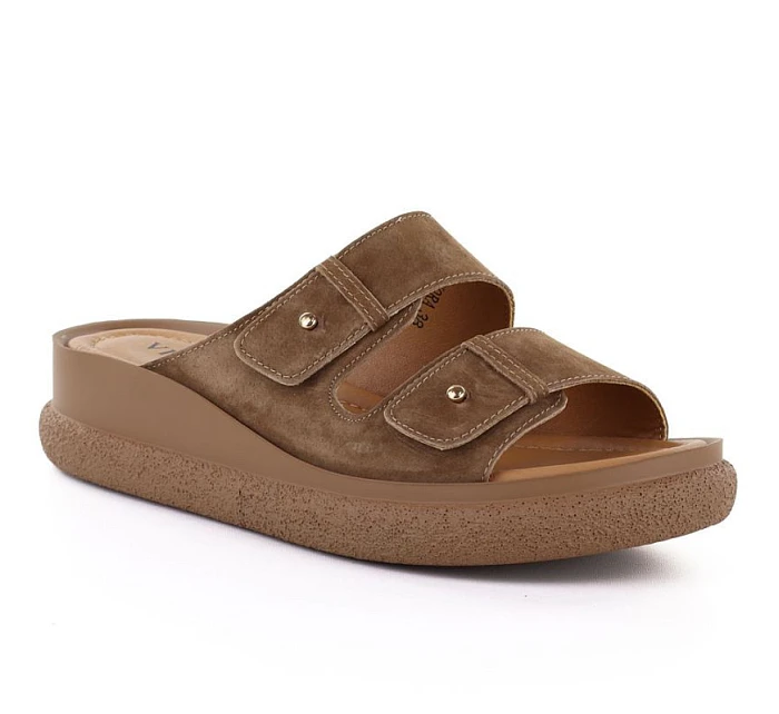 Dámske kožené žabky na platforme hnedé Vinceza 66916