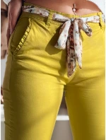 Dámské látkové chinos kalhoty s páskem hořčicové Dstreet model 21986197 - FashionStreet