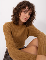Klasický ťaví sveter so vzormi