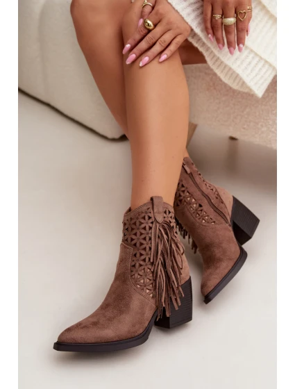 Topánky na podpätku model 224704 Krok vo veľkom štýle