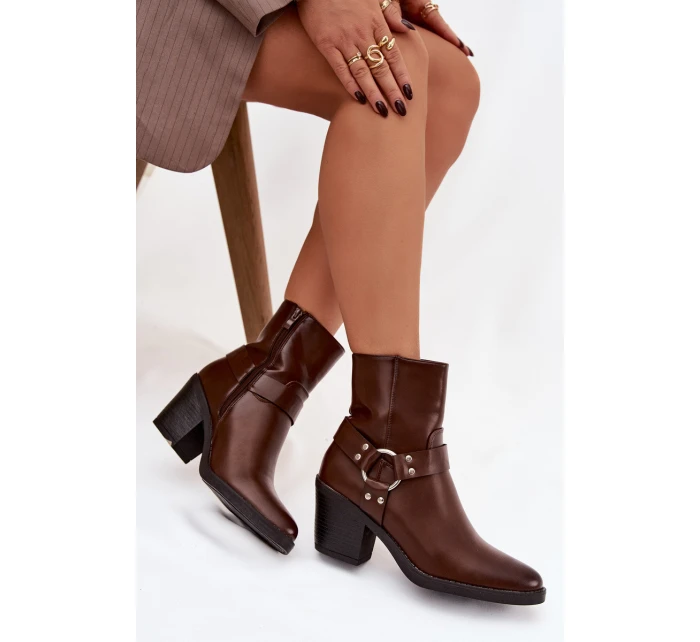 Zateplené dámské kotníkové boty na podpatku s ozdobným prvkem hnědé Jurelle