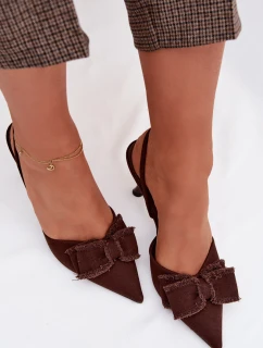 Dámské sandály na podpatku s mašlí Čokoládové model 21997908 - Boto