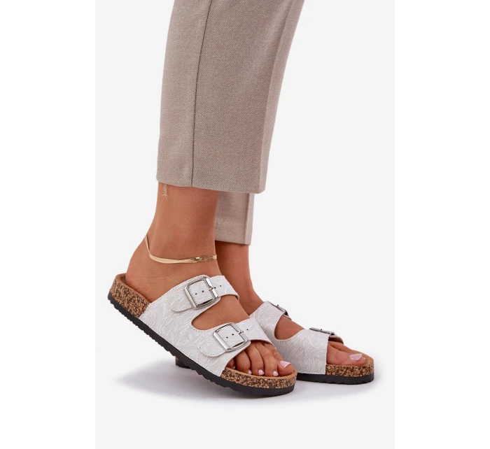 Materiałowe Klapki Na Korkowej Podeszwie Z Klamrami Jasnoszare Atera Materiałowe Klapki Na Korkowej Podeszwie Z Klamrami Jasnoszare Atera