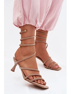 Dámské sandály na podpatku s pásky Béžové model 22103005 - Boto