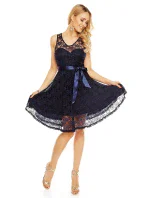 Dámske krajkové šaty na ramienka s opaskom stredne dlhé tmavo modré - Tmavo modrá - MAYAADI Dámske krajkové šaty na ramienka s opaskom stredne dlhé tmavo modré - Tmavo modrá - MAYAADI