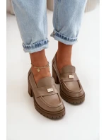 model 21669255 Elegantní dámské polobotky na podpatku z pravé kůže tmavě béžové - Zazoo