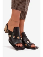 Kožené sandály na podpatku s ozdobnou páskou D&A model 22031966 Černé - S.Barski