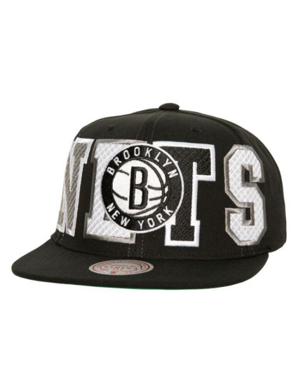 Mitchell & Ness Varsity Bust Snapback Cap Brooklyn Nets HHSS6461-BNEYYPPPBLCK