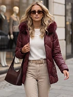 Dámska zimná prešívaná bunda LOVEINSIDE s kožušinovým lemom, bordová, FashionStreet TY5813