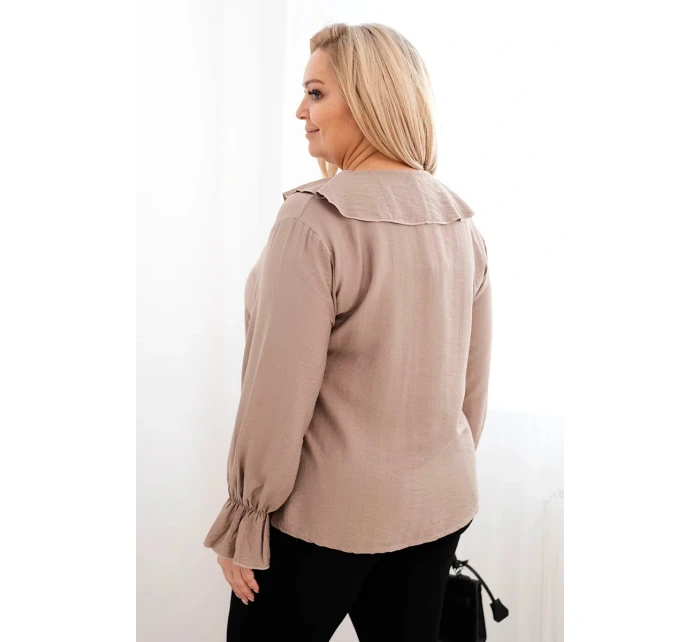 Dámská viskózová blůza Plus Size s volánem a ozdobnou broží fango