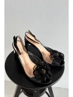 Sandály na podpatku s ozdobou a krystaly D&A model 21900354 Černé - S.Barski