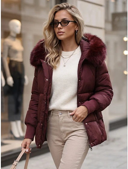 Dámska zimná prešívaná bunda s kapucňou, bordová, FashionStreet TY6003 Dámska zimná prešívaná bunda s kapucňou, bordová, FashionStreet TY6003