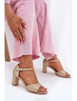 Dámské Sandály Na Podpatku S Dekorativním Páskem Eko Kůže Zlaté model 21696870 - EVENTO