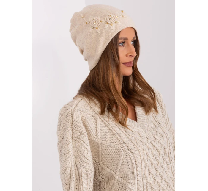 AT CZ 2329 cap.79 béžová AT CZ 2329 cap.79 béžová