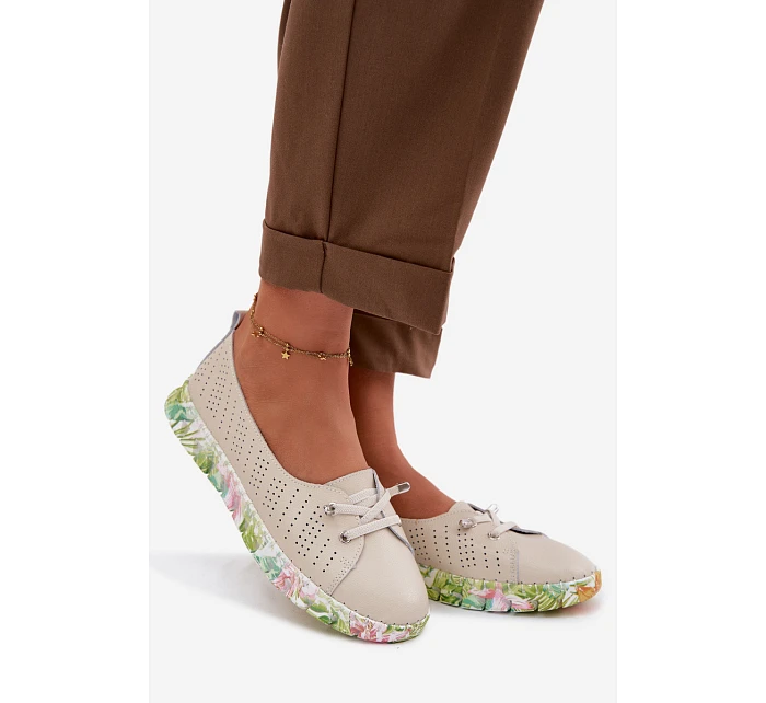 Kožené dámské polobotky model 22100343 Béžové - S.Barski