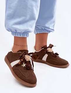 Dámské tenisky s ozdobami Čokoládové model 22095093 - Boto