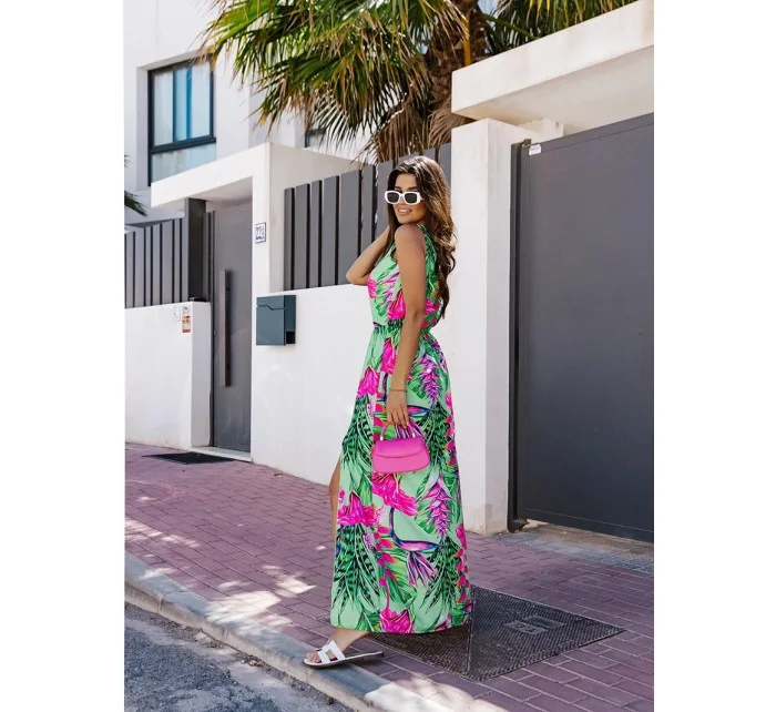 Dámske dlhé zelené šaty s elastickým pásom (8183) Dámske dlhé zelené šaty s elastickým pásom (8183)