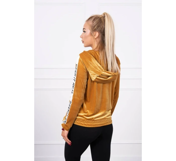 Hořčicová velurová mikina s kapucí Hořčicová velurová mikina s kapucí