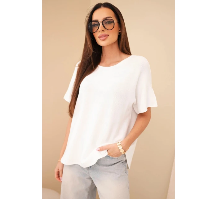 Dámsky sveter s krátkym rukávom voľného strihu biely