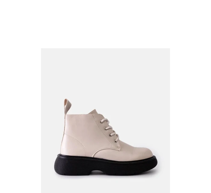 Topánky model 205901 Solea