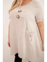 Dámske bavlnené šaty nadmernej veľkosti s dlhším chrbtom a vreckom béžová