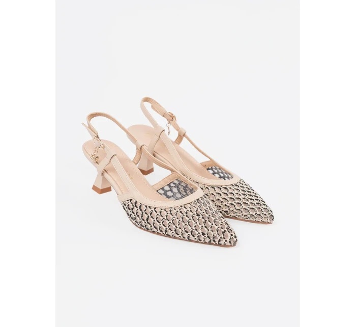 Vynikajúce dámske lodičky Jasnobeżowy na širokom podpätku Vynikajúce dámske lodičky Jasnobeżowy na širokom podpätku