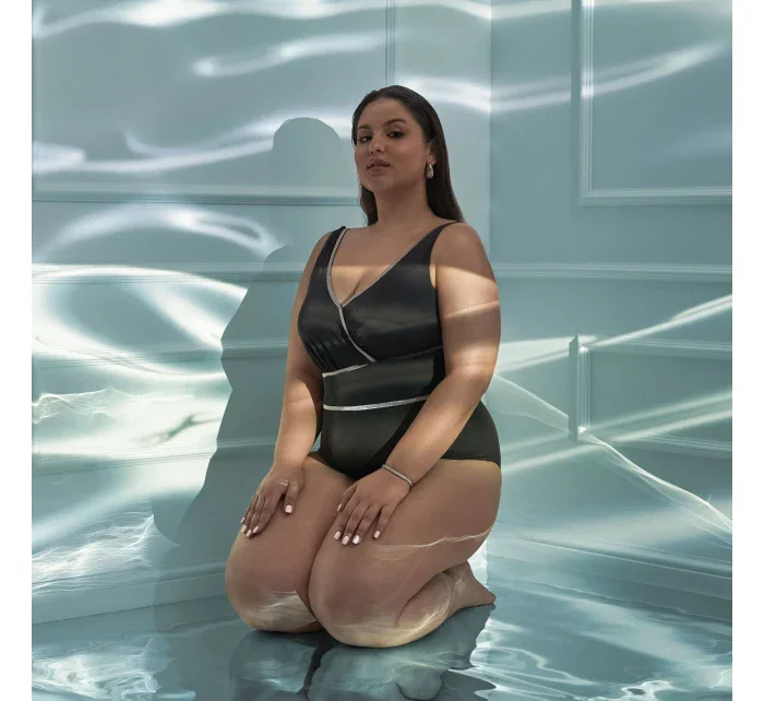 Dámske jednodielne plavky 62 čierne - AVA