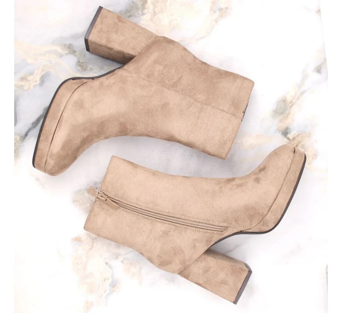 W model 18913182 béžové semišové boty na jehlovém podpatku - JEZZI W model 18913182 béžové semišové boty na jehlovém podpatku - JEZZI