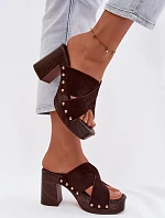 Dámské sandály na podpatku se zlatými přezkami Čokoládové Nerelle