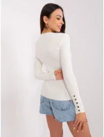 Sweter PM SW model 18909279 ecru - FPrice Sweter PM SW model 18909279 ecru - FPrice