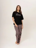 Dámske pyžamo 160/073 čierne s potlačou - Karol