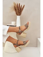 Dámské Kožené Sandály Na Leopardí model 21684138 - Zazoo Dámské Kožené Sandály Na Leopardí model 21684138 - Zazoo