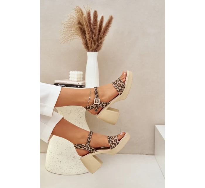 Dámské Kožené Sandály Na Leopardí model 21684138 - Zazoo Dámské Kožené Sandály Na Leopardí model 21684138 - Zazoo