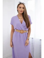 Dlouhé šaty s ozdobným páskem fialové