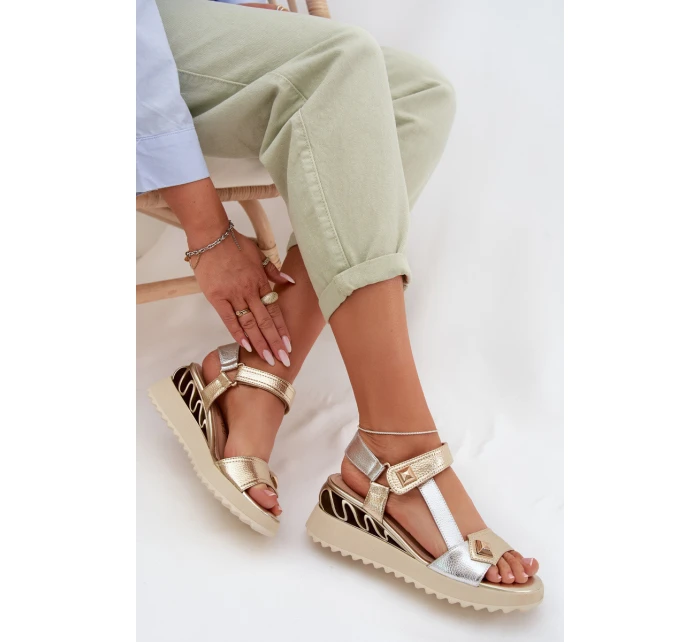 Kožené dámské sandály na platformě D&A CR61-3078 Zlaté