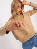 Sweter AT SW model 18900695 camelowy - FPrice Sweter AT SW model 18900695 camelowy - FPrice