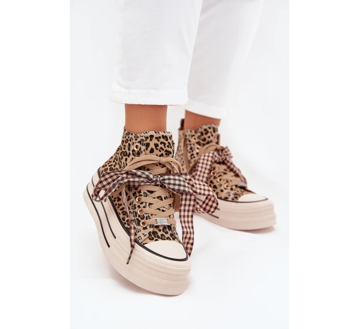 Dámské Tenisky S Mašlí A Zipem Na Platformě model 21705288 - EVENTO Dámské Tenisky S Mašlí A Zipem Na Platformě model 21705288 - EVENTO