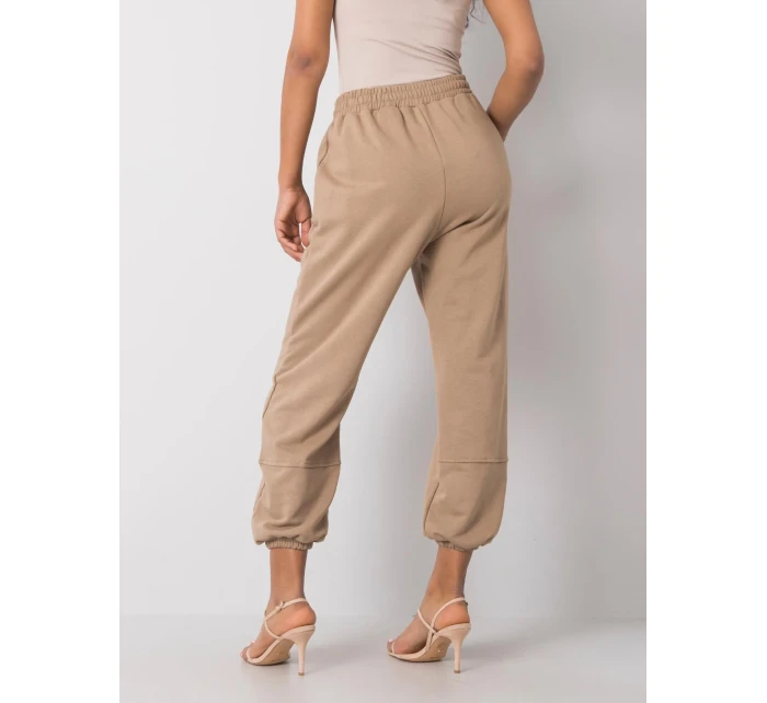 EM DR ES 21 535 tepláky.20 tmavých pusiniek EM DR ES 21 535 tepláky.20 tmavých pusiniek