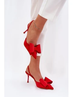 Lodičky s ihlovým podpätkom model 209422 Krok vo veľkom štýle