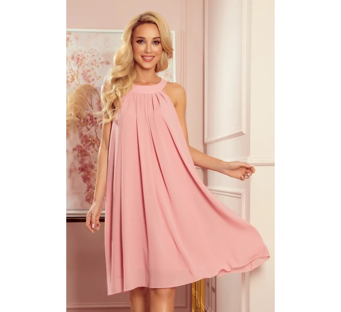 dámské šifonové šaty v pudrově růžové barvě s vázáním model 15740646 - numoco dámské šifonové šaty v pudrově růžové barvě s vázáním model 15740646 - numoco