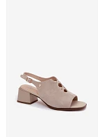 Sandály z přírodního semiše na podpatku Maciejka K7521-22 světle béžové