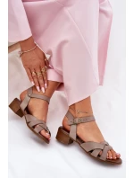 Skórzane Sandały Na Delikatnym Obcasie Zazoo 40372 Ciemnobeżowe