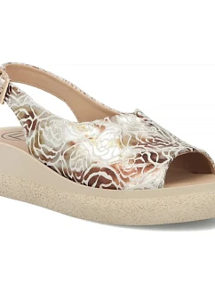 Dámské kožené sandály na zlaté platformě Filippo model 22135980