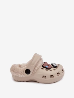 Detské penové papuče zateplené kožušinou s ozdobnými prackami - khaki
