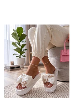 Žabky na platforme model 227266 Solea