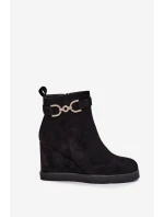 Botki Damskie Na Koturnie Z Ozdobnym Detalem Czarne Marivana