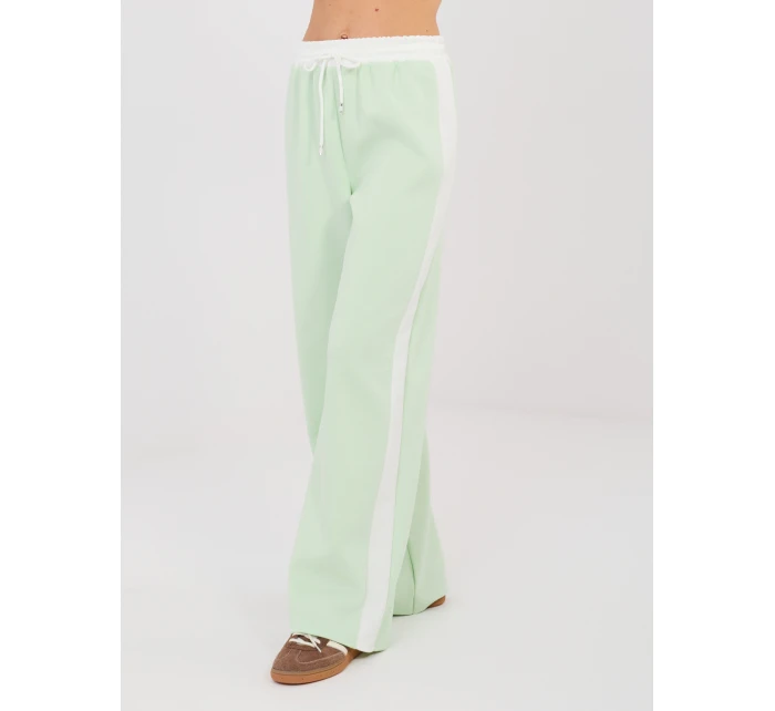 Súprava IT KMPL 22210.93 svetlozelená