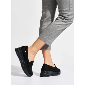 Luxusné čierne dámske mokasíny na klin
